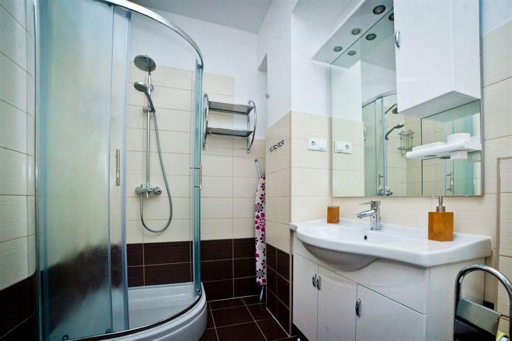 Split Apartments Peric Екстер'єр фото