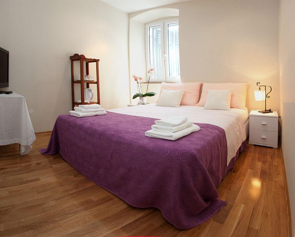 Split Apartments Peric Екстер'єр фото