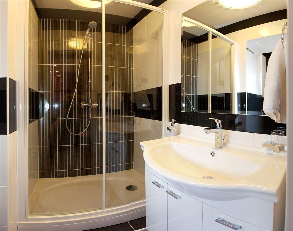 Split Apartments Peric Екстер'єр фото