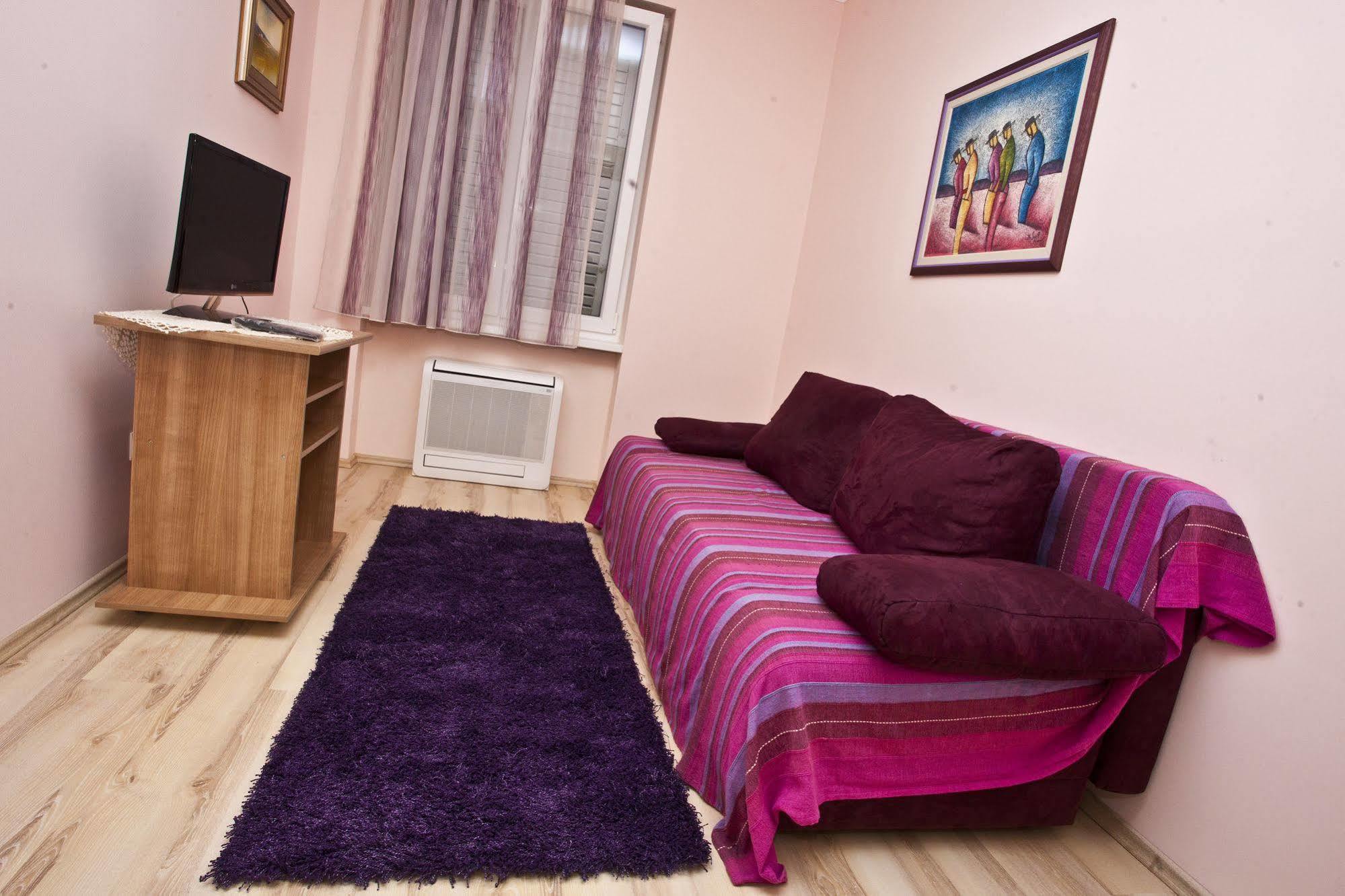 Split Apartments Peric Екстер'єр фото