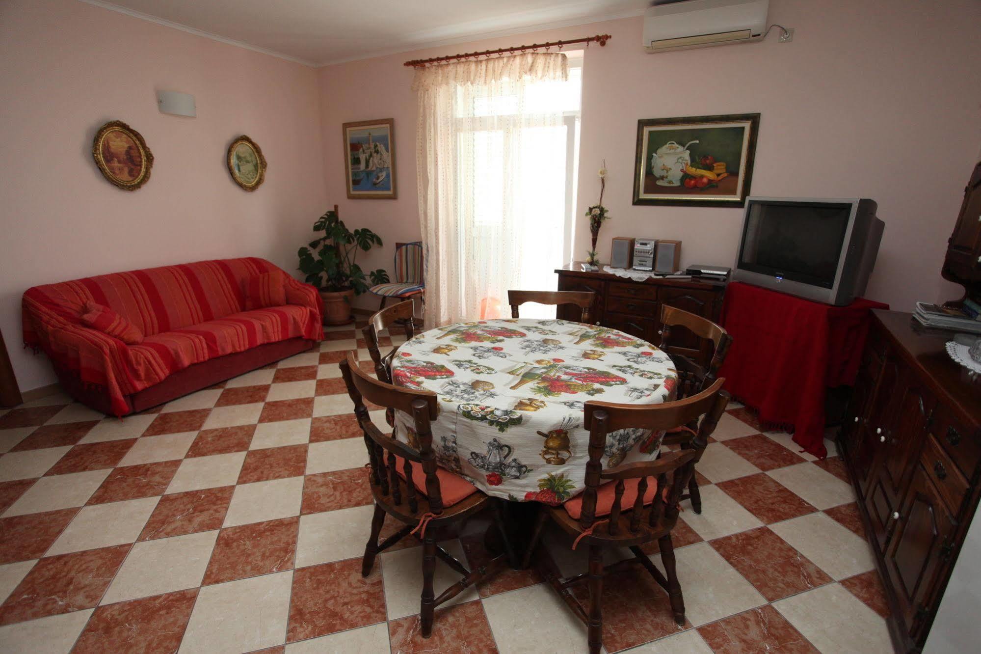 Split Apartments Peric Екстер'єр фото